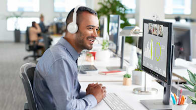 A man with h390 headset overhead